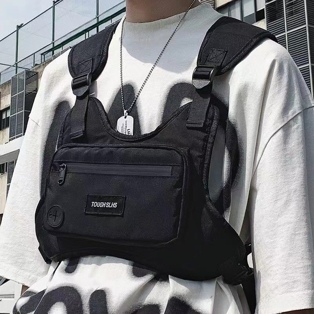 Men's Tactical Vest Chest Bag – Casual Laptop Chest Pack
